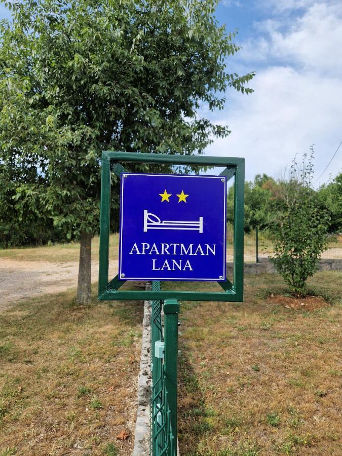 Apartman Lana Kijevo Exteriér fotografie